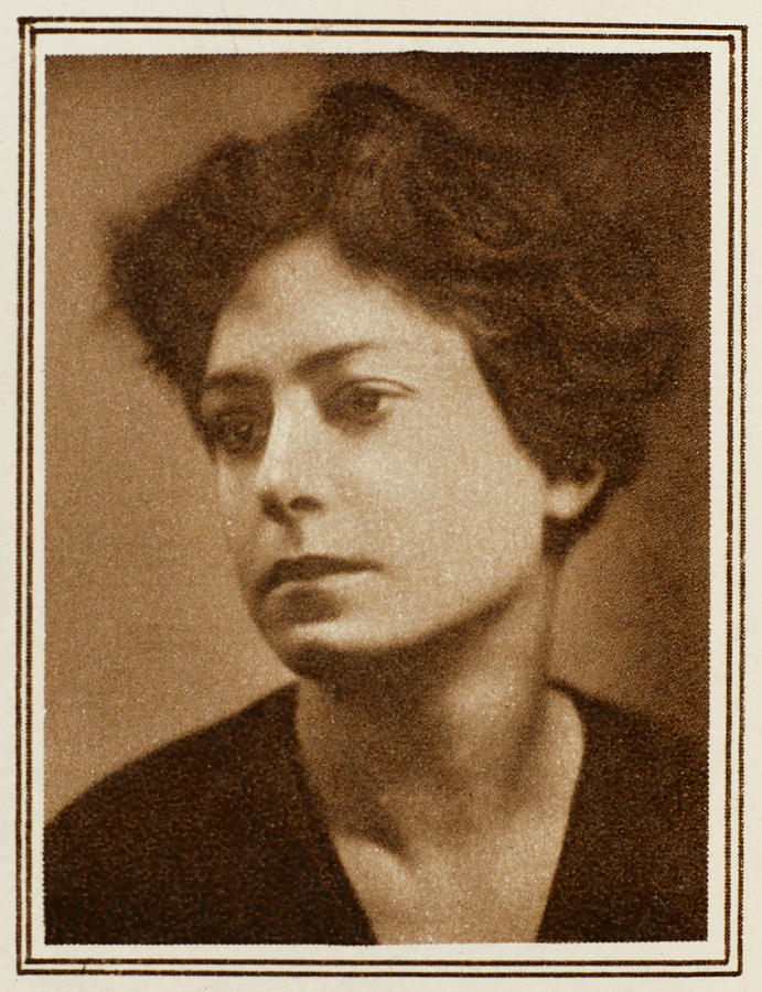 Dorothy Parker American Writer Photograph by Illustrated London News ...