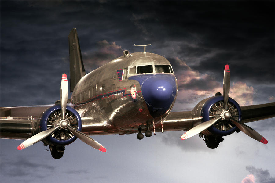 Douglas DC 3 Photograph by John Haldane