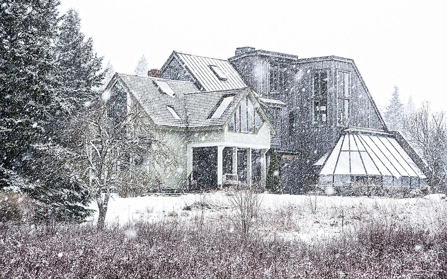 Down East Maine Contemporary Farmhouse Photograph by Marty Saccone