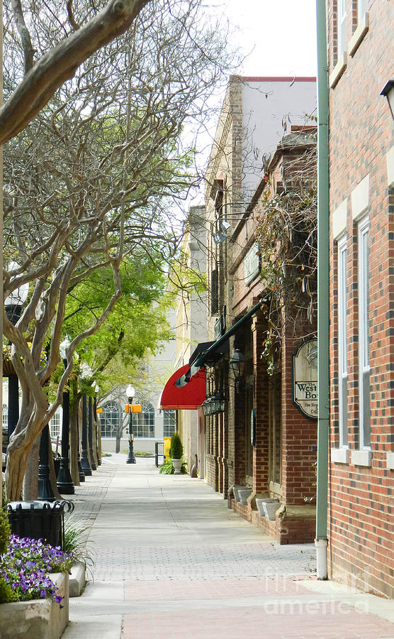 Downtown Aiken South Carolina Photograph by Andrea Anderegg