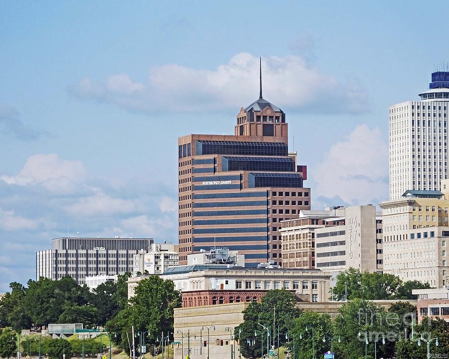 Downtown Memphis Raymond James Photograph by Lizi Beard-Ward