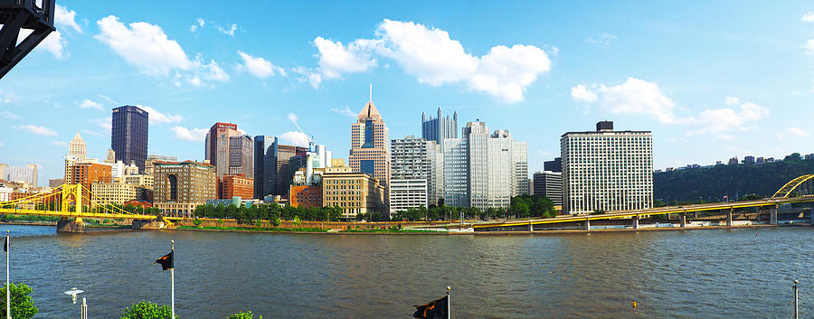 Pittsburgh Photograph - Downtown Pittsburgh from the North Side by C H Apperson