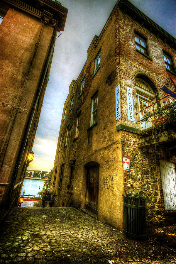 Downtown Savannah Antiques Photograph by Robert Fowler - Fine Art America