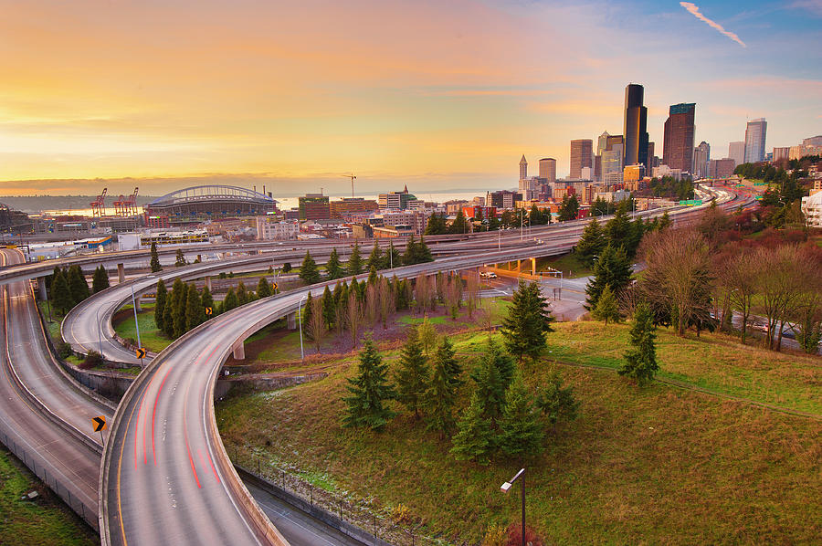 Downtown Seattle Photograph by Terenceleezy