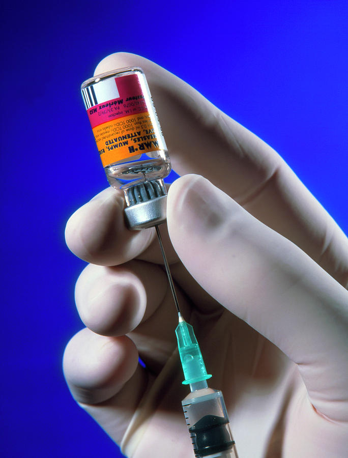 Drawing Mmr Vaccine Into A Syringe Photograph by Saturn Stills/science