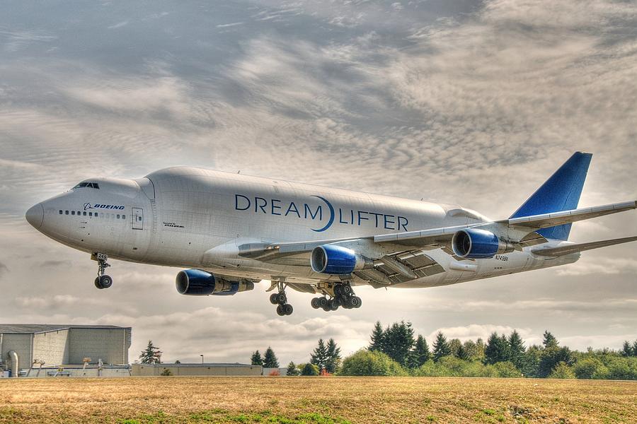 Dreamlifter Landing 1 Photograph by Jeff Cook