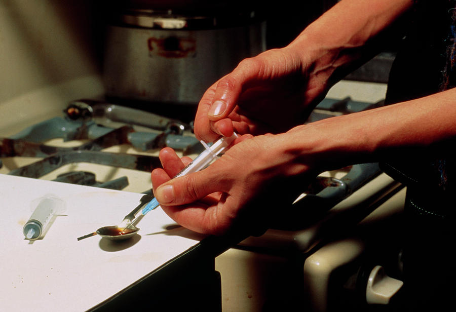Injecting Photograph - Drug Addict Preparing A Heroin Injection by Gary Parker/science Photo Library