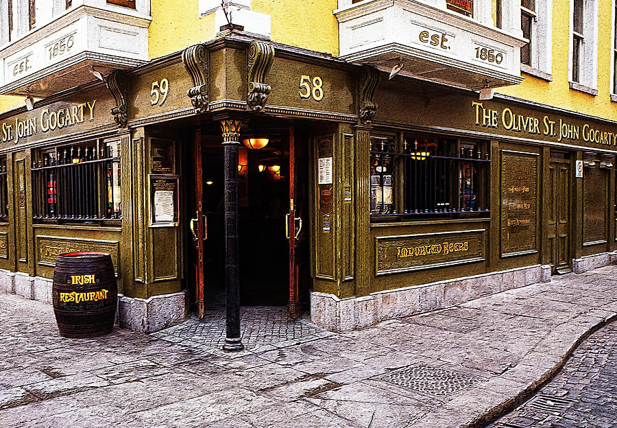 Dublin Pub Photograph by Carl Cox