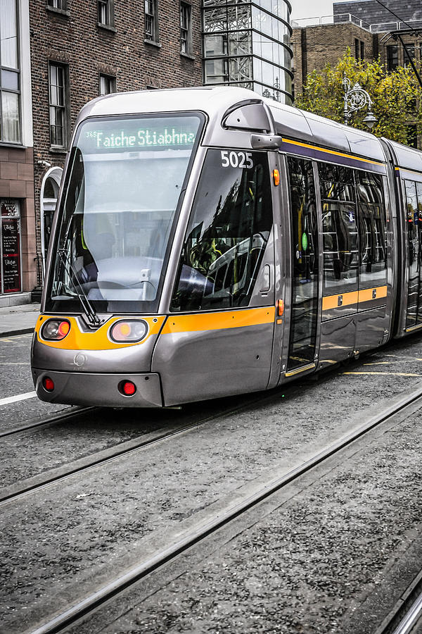Dublin Trams Photograph by Chris Smith