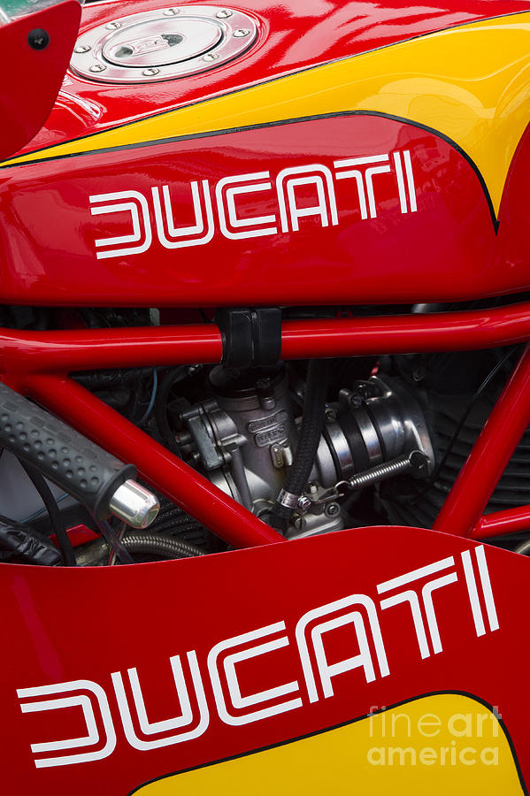 Abstract Photograph - Ducati 900ss TT2 Motorcycle  by Tim Gainey