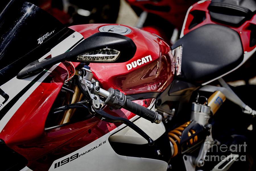 Ducati-Unplugged V7 Photograph by Douglas Barnard