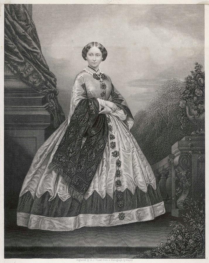 Duchess Of Hesse-darmstadt (1843 - Drawing by Mary Evans Picture ...