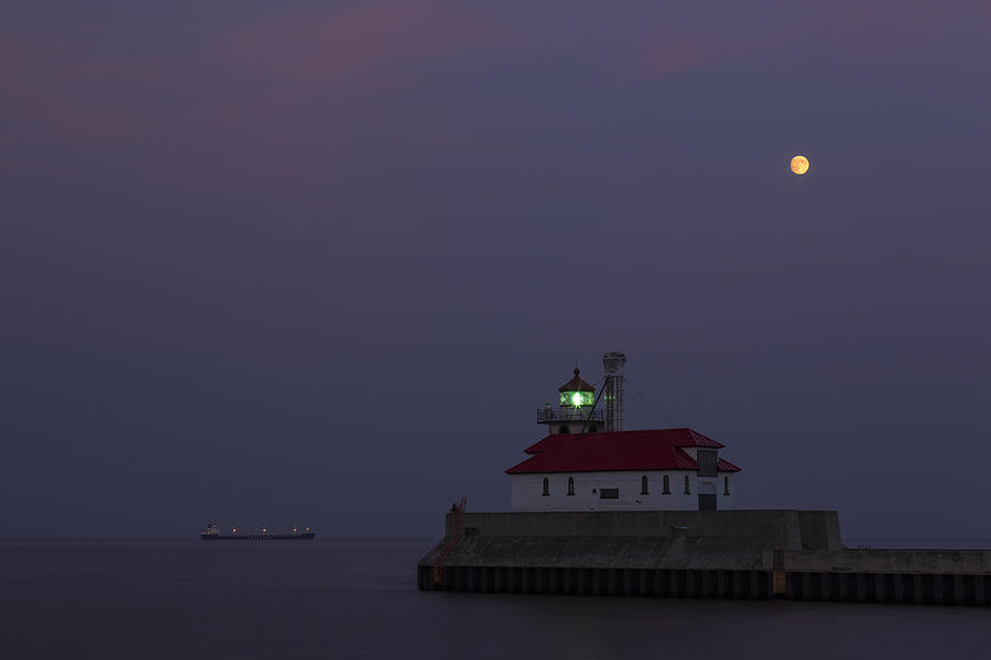 Duluth S Pier Lighthouse 30 Photograph