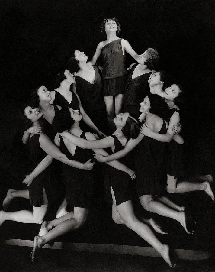 Duncan Dancers Of Moscow Photograph by Edward Steichen