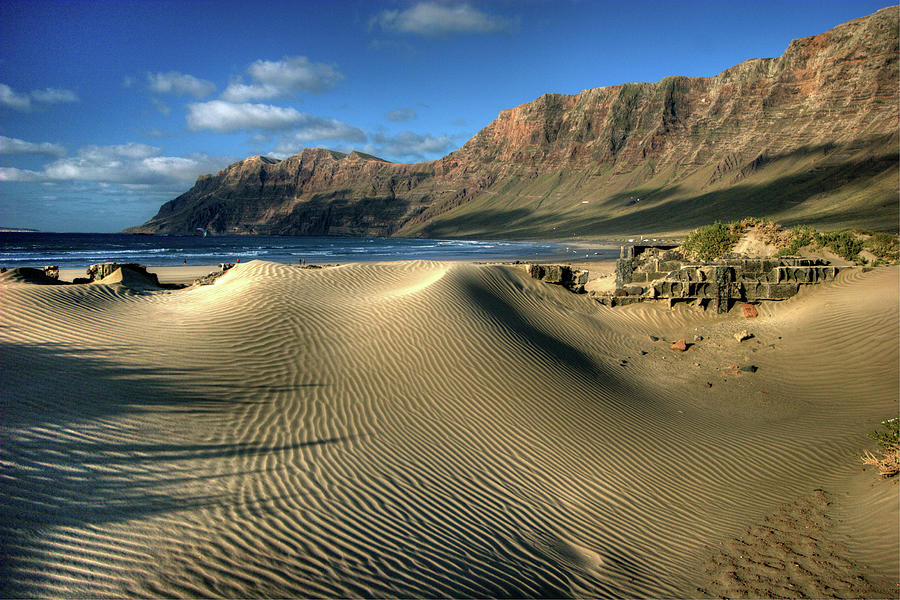 Dunes Of Lanzarote Photograph by Photo ©tan Yilmaz