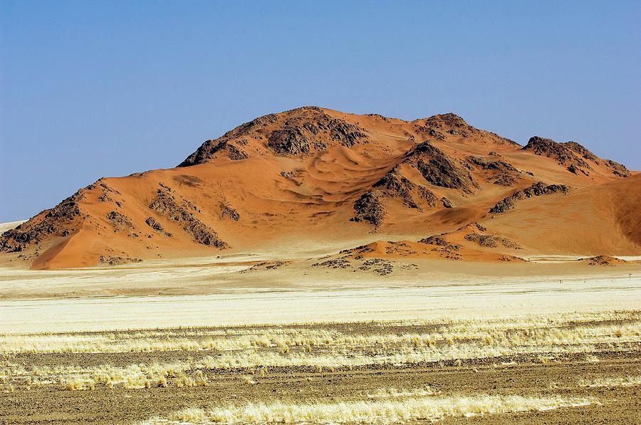 Dune Photograph - Dunes Surrounding The Sossusvlei Clay Pan by Tony Camacho/science Photo Library Dune Photograph - Dunes Surrounding The Sossusvlei Clay Pan by Tony Camacho/science Photo Library