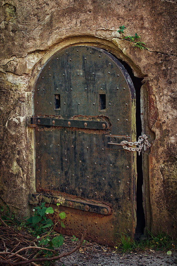 Dungeon Photograph - Dungeon Door by Joan Carroll