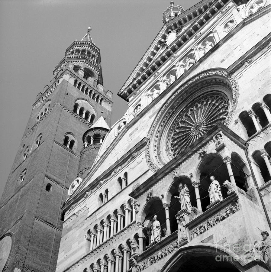 Duomo di Cremona e Torrazzo Photograph by Riccardo Mottola