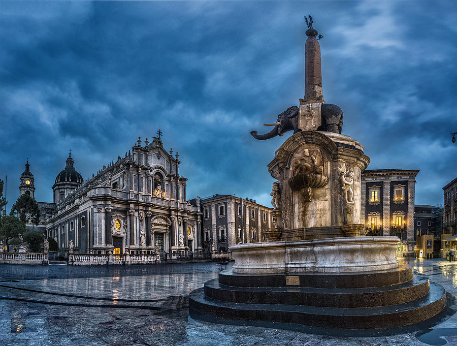 Duomo Square, Catania, Sicily Photograph by Domingo Leiva