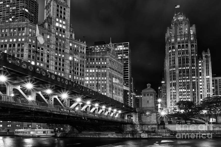 DuSable Bridge Michigan Avenue Photograph by Margie Hurwich