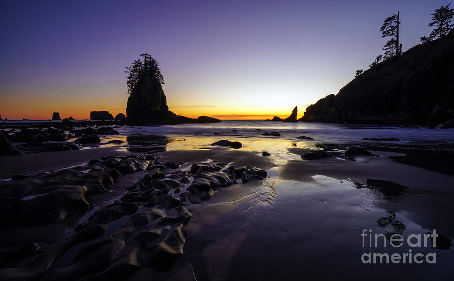 Dusk Peace Along the Washington Coast Photograph by Mike Reid