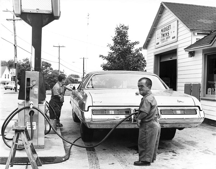 Car Photograph - Dwarfs At Service Station by Dick Hanley