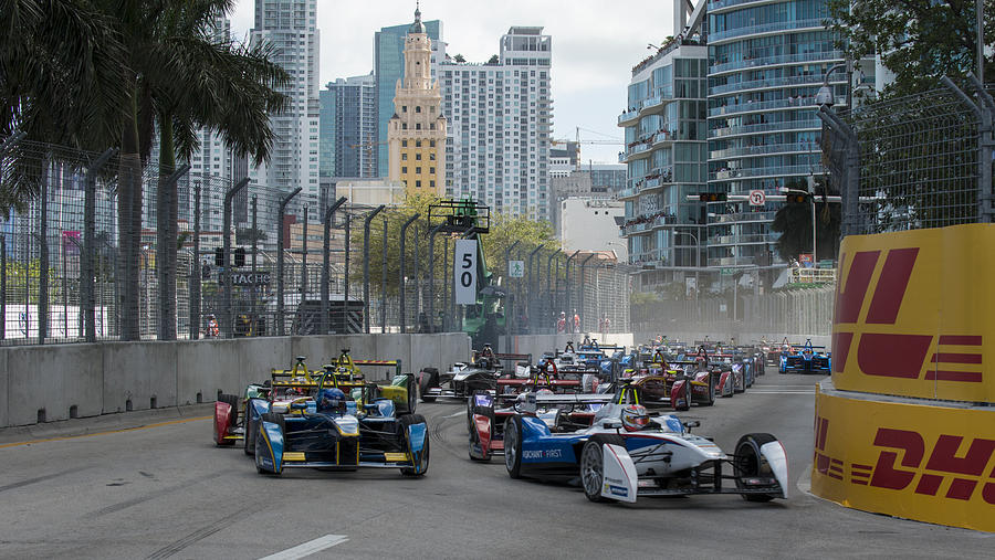 E Formula Race Miami Photograph by Kevin Cable
