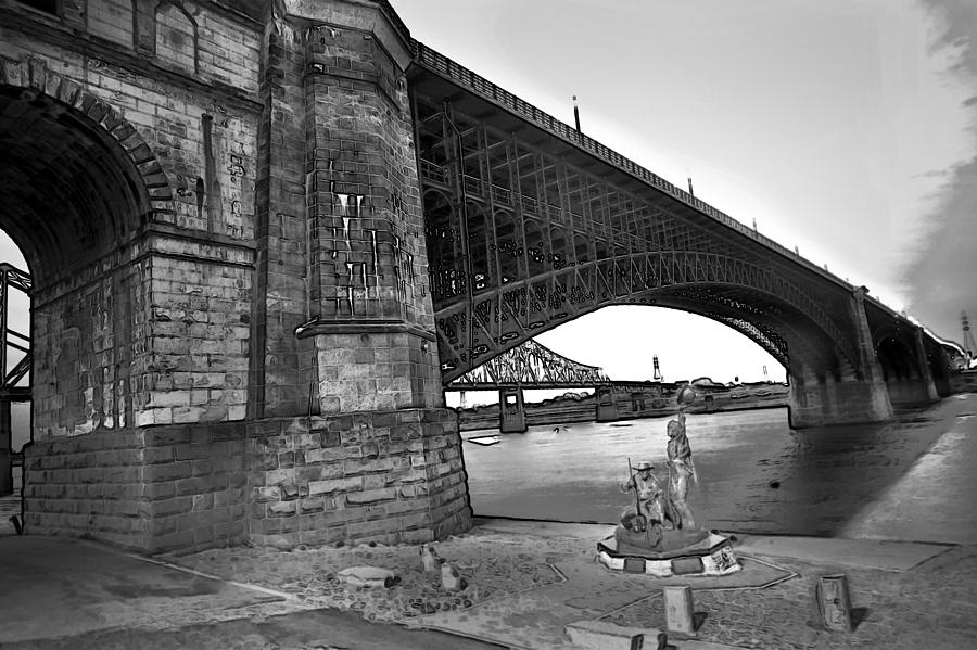 Eads Bridge with The Captain Returns statue BW Photograph by David Coblitz