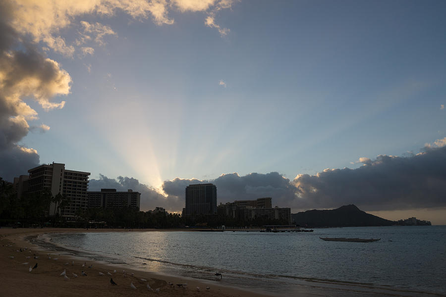 Early Birds Famous Beach and Sun Rays - Waikiki Honolulu Hawaii Photograph by Georgia Mizuleva