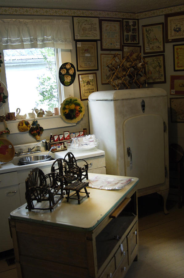 Early Fiftys Kitchen Photograph by Randall Branham