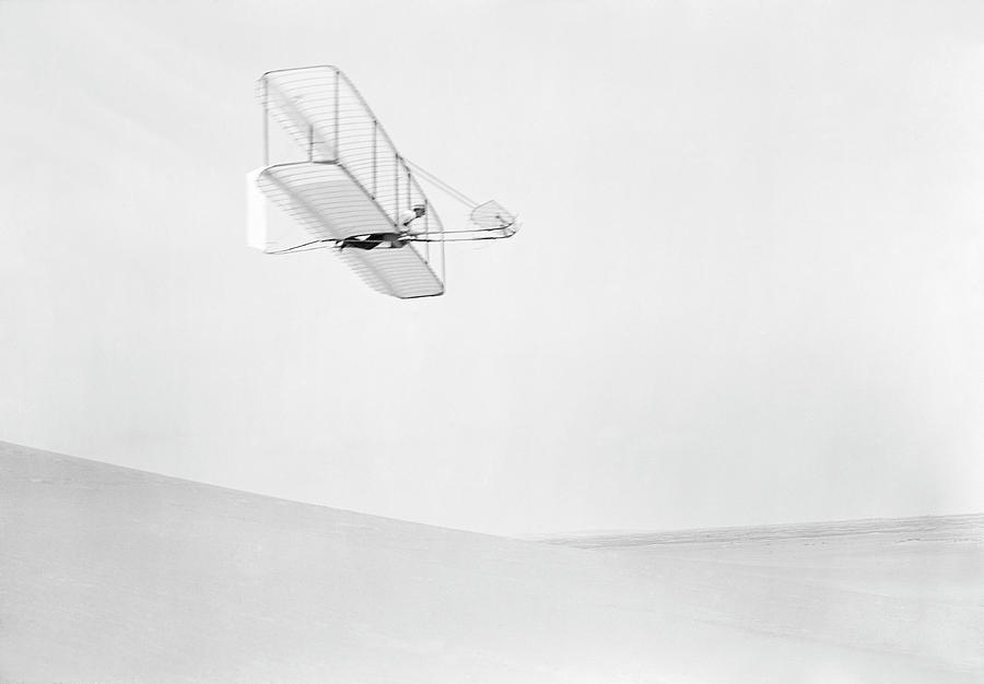 Early Glider Photograph by Us Library Of Congress/science Photo Library
