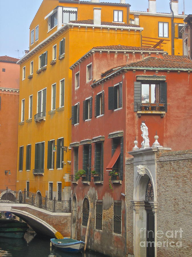 Earth Tones of Venice Photograph by Suzanne Oesterling