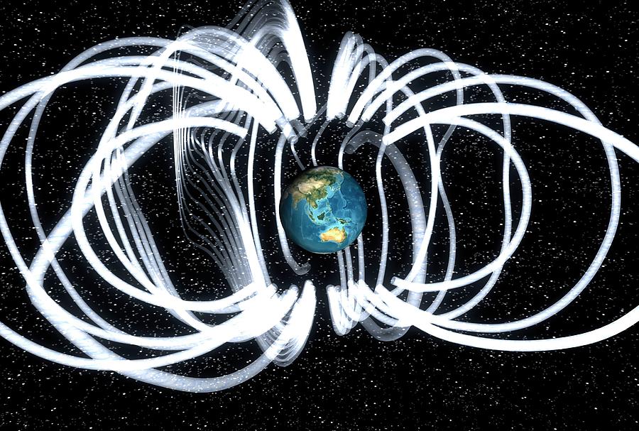Earths Magnetic Field Photograph by Stephane Nicolopoulos/look At Sciences/science Photo Library