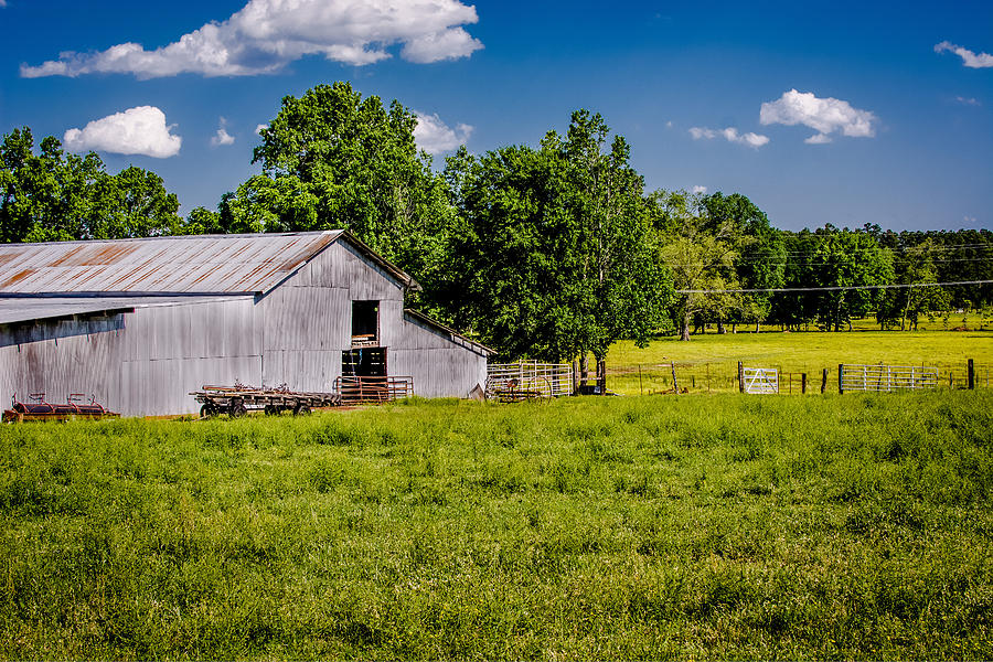 East Texas barn Photograph by Geoff Mckay - Pixels