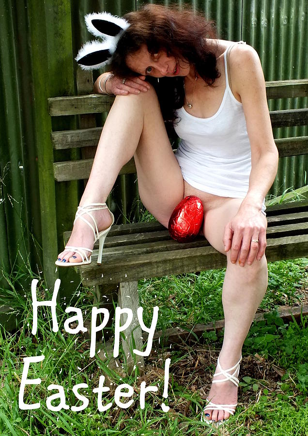 Easter card 5 Photograph by Guy Pettingell