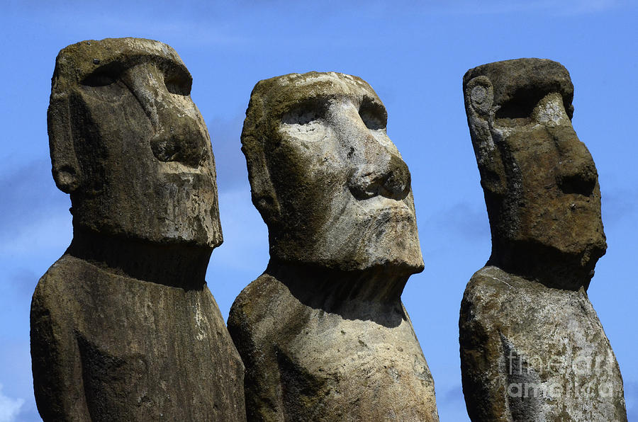 Easter Island 16 Photograph by Bob Christopher