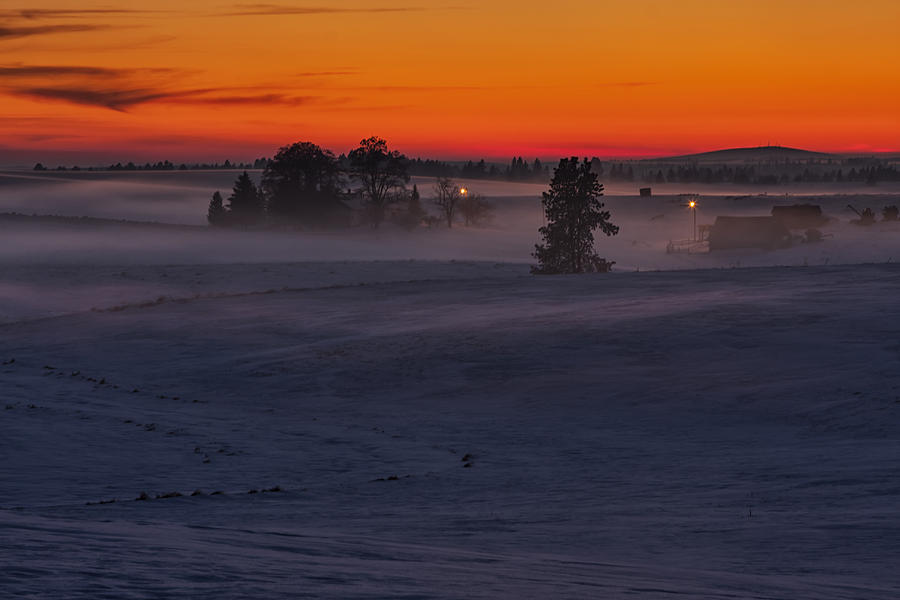 Winter Photograph - Eastern Washington Winter Sunset by Mark Kiver