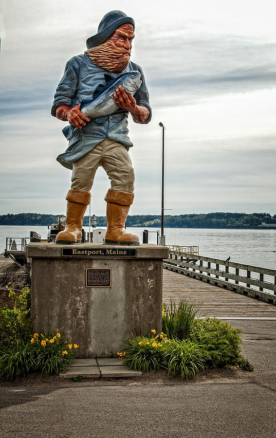 Eastport Maine Statue Photograph by Phil Cardamone