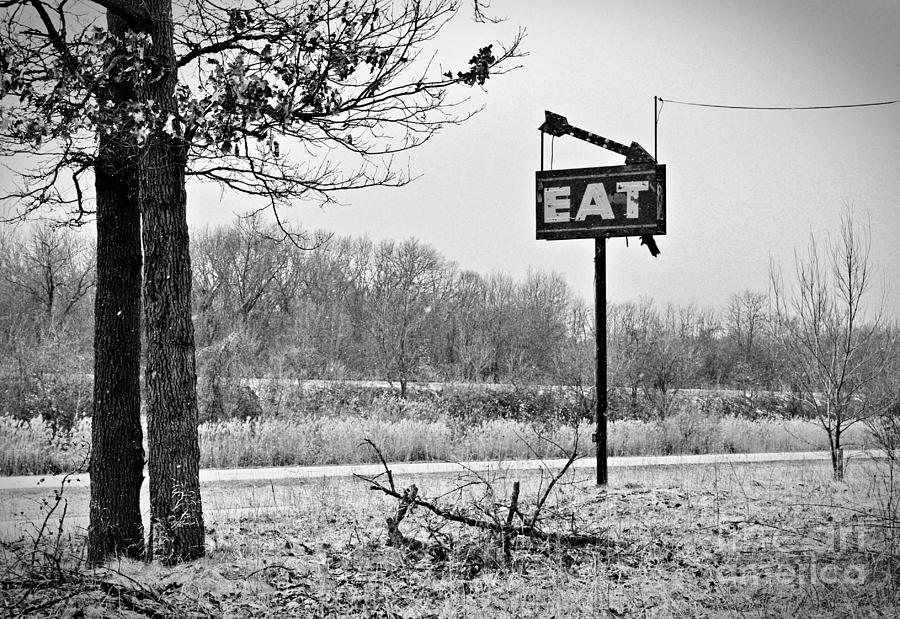 Eat Here Photograph by Gary Richards