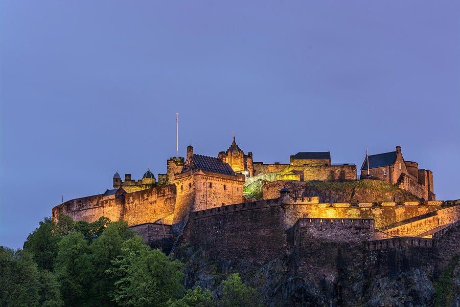 Edinburgh Castle Photograph by Veli Bariskan