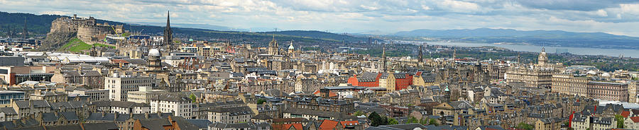 Edinburgh Panorama Photograph by Elizabeth Beard