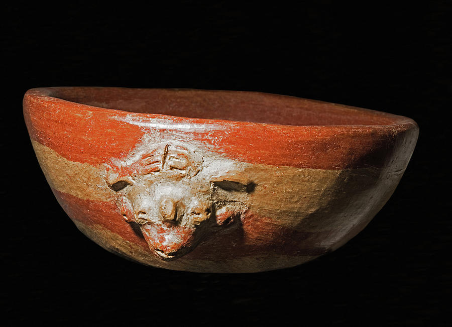 Effigy Bowl. West Mexico Shaft Tomb Photograph by Millard H. Sharp