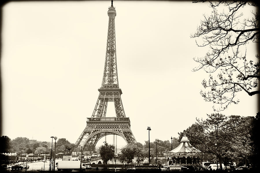 Eiffel Tower Photograph - Eiffel Landscape by Georgia Clare