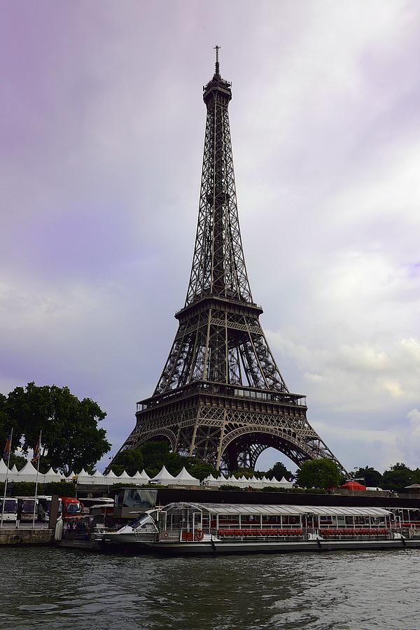 Eiffel Tower at Sunset Photograph by Clyn Robinson - Fine Art America