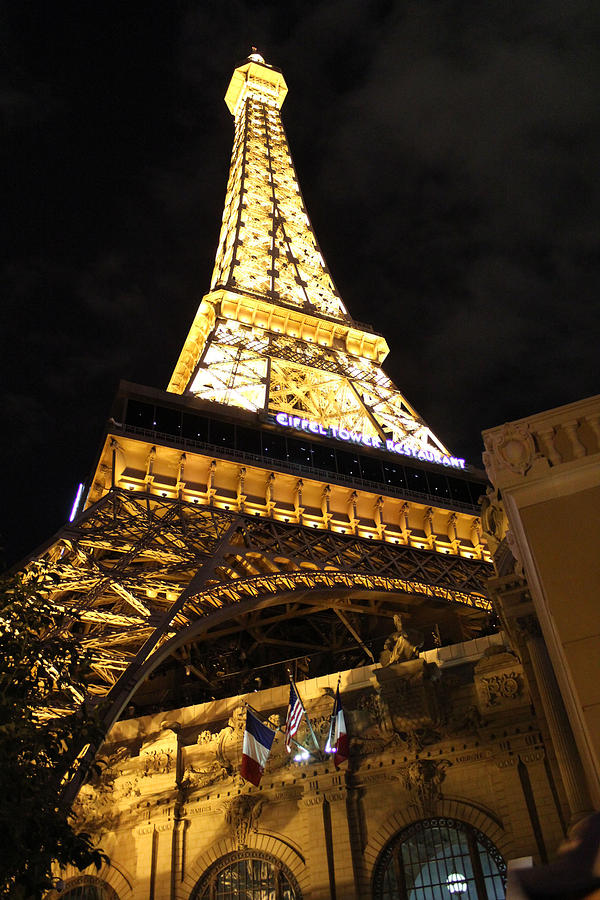Eiffel Tower Las Vegas Nevada Photograph by Susan Jensen
