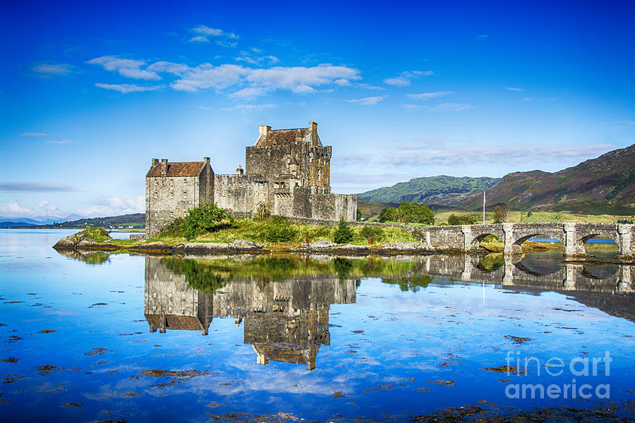 Eilean Donan Castle Reflections 2 Photograph by Chris Thaxter