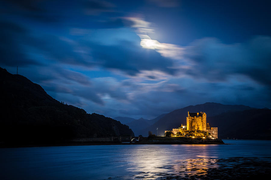 Eilean Donan Castle Photograph by Stefano Termanini