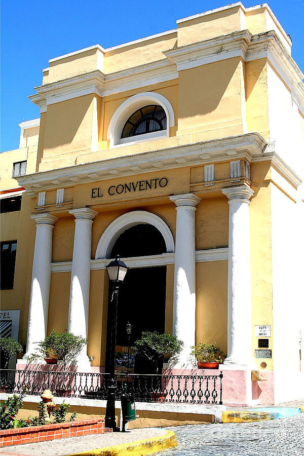 El Convento Hotel Photograph