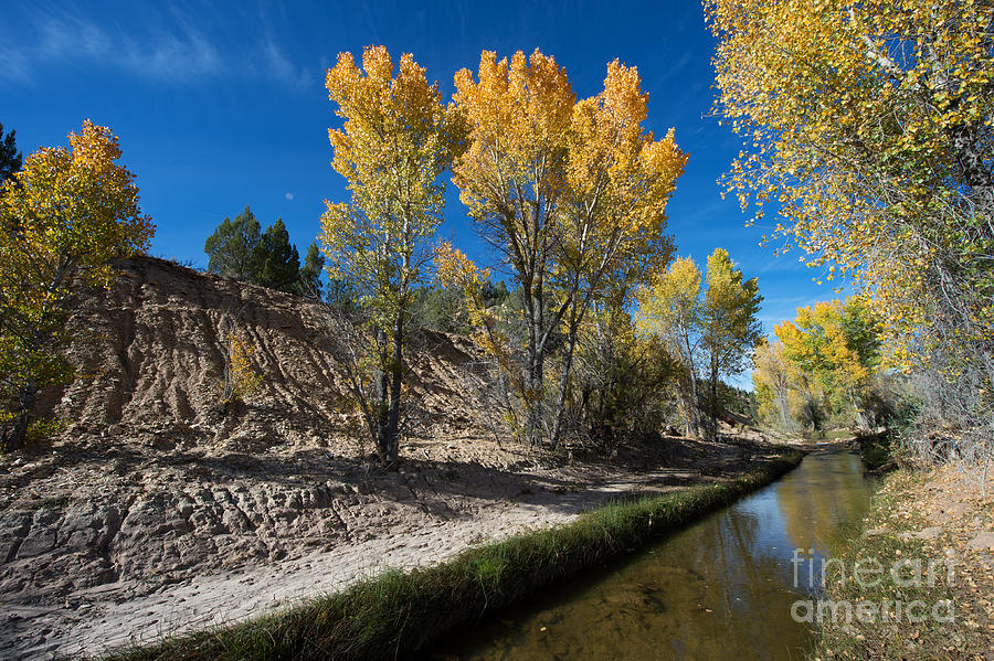 El Rio de Nevada Photograph by Salvador Penaloza - Fine Art America