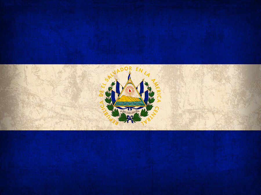 El Salvador Flag Distressed Vintage Gift Men Women Boy Girl Throw Pillow Multicolor 18x18